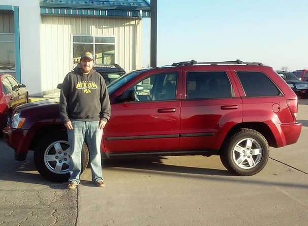  Dubuque Jeep Grand Cherokee Dealer